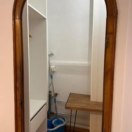 La Parenthese A 푸아